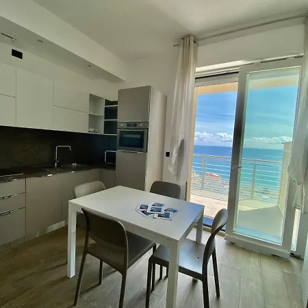 Splendido Trilocale Deluxe Vista Mare, Box E Piscina - Poggio Fiorito Apt Alassio