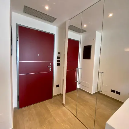Splendido Trilocale Deluxe Vista Mare, Box E Piscina - Poggio Fiorito Apt 아파트 *