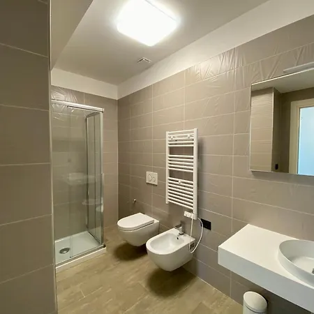 Splendido Trilocale Deluxe Vista Mare, Box E Piscina - Poggio Fiorito Apt Alassio